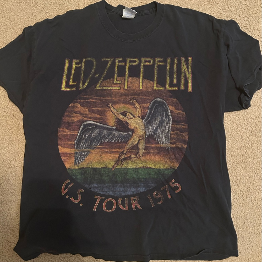 Led Zeppelin t-shirt